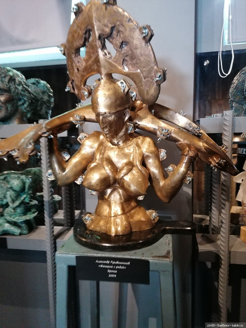 АРТ-КАФЕ РУКАВ на Земляном валу, в Москве