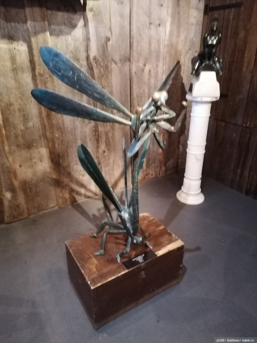 АРТ-КАФЕ РУКАВ на Земляном валу, в Москве