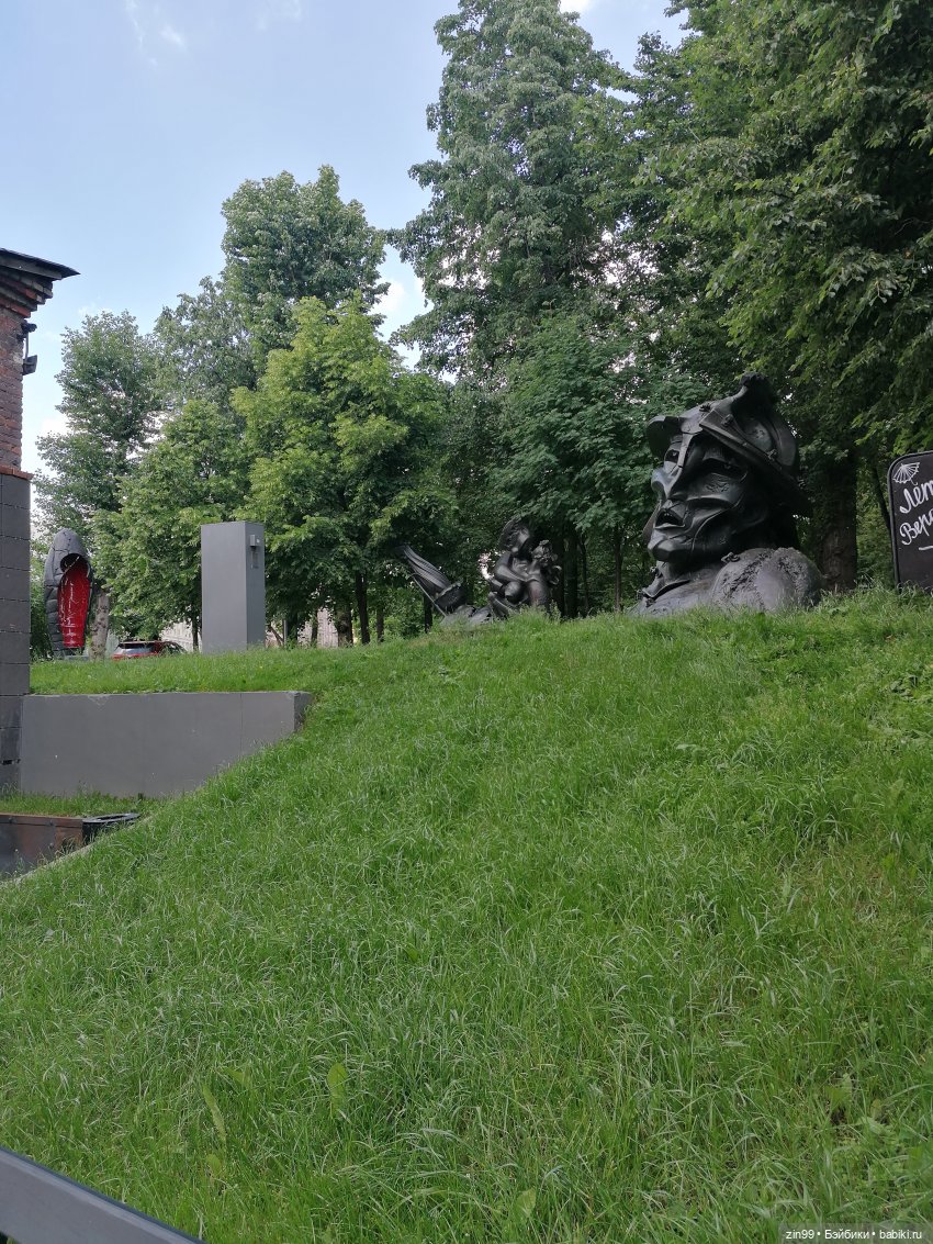 АРТ-КАФЕ РУКАВ на Земляном валу, в Москве