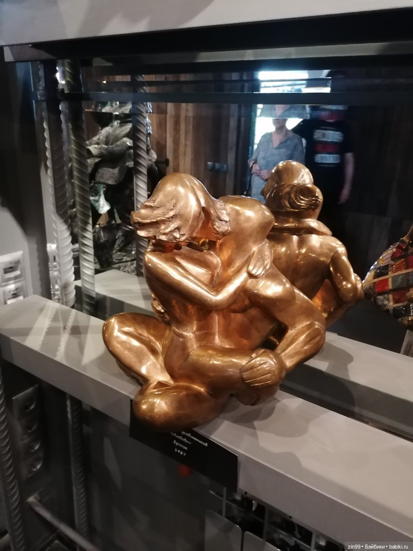 АРТ-КАФЕ РУКАВ на Земляном валу, в Москве