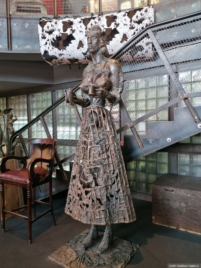 АРТ-КАФЕ РУКАВ на Земляном валу, в Москве (фото 6)