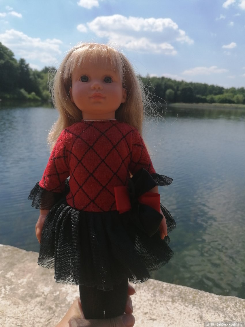 Это Нелли или может Нэни, вот в чем вопрос