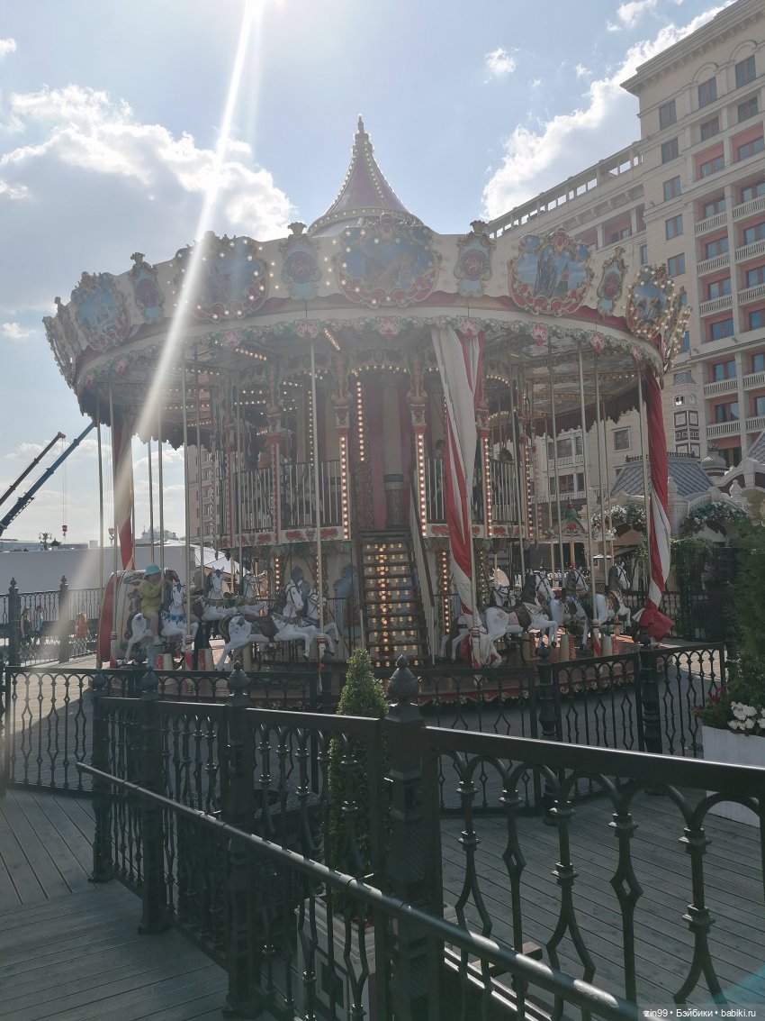 Дафна Минтон и ГУМ — Куклы Rainbow High (Рейнбоу Хай