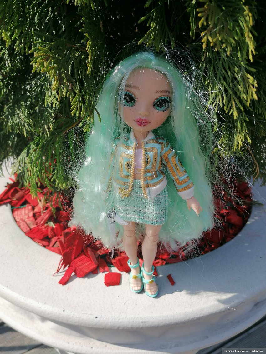 Дафна Минтон и ГУМ — Куклы Rainbow High (Рейнбоу Хай