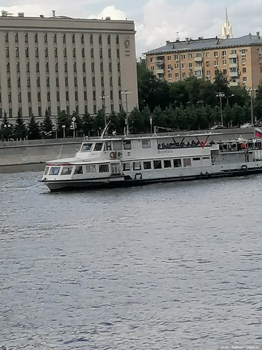 Центральный парк культуры и отдыха им. Горького! В Москве в июле