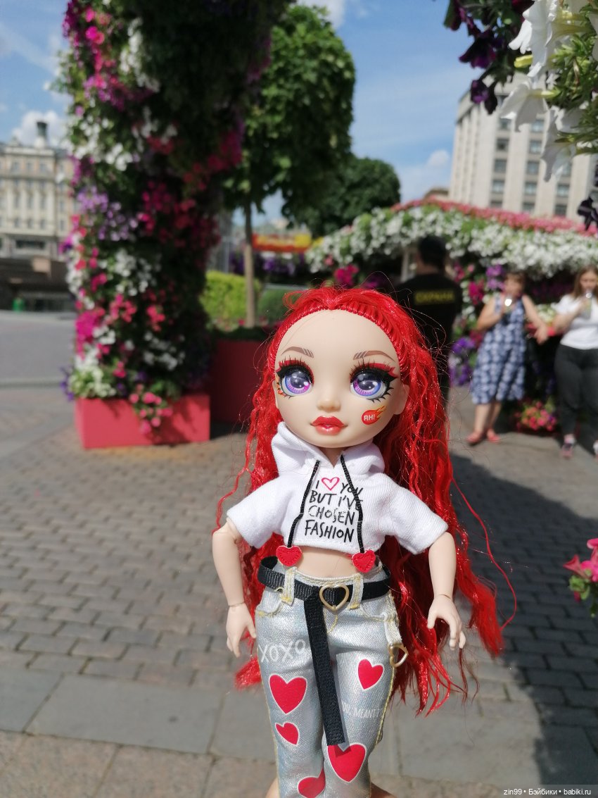 Фестиваль «Московское варенье» на Манеже с куклой Руби от Rainbow Hihg