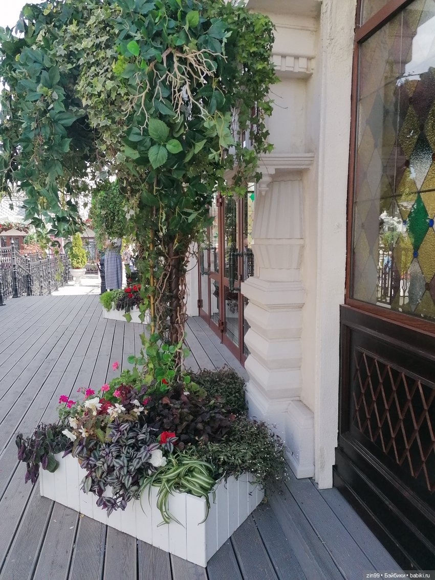 Фестиваль «Московское варенье» на Манеже с куклой Руби от Rainbow Hihg (фото 7)