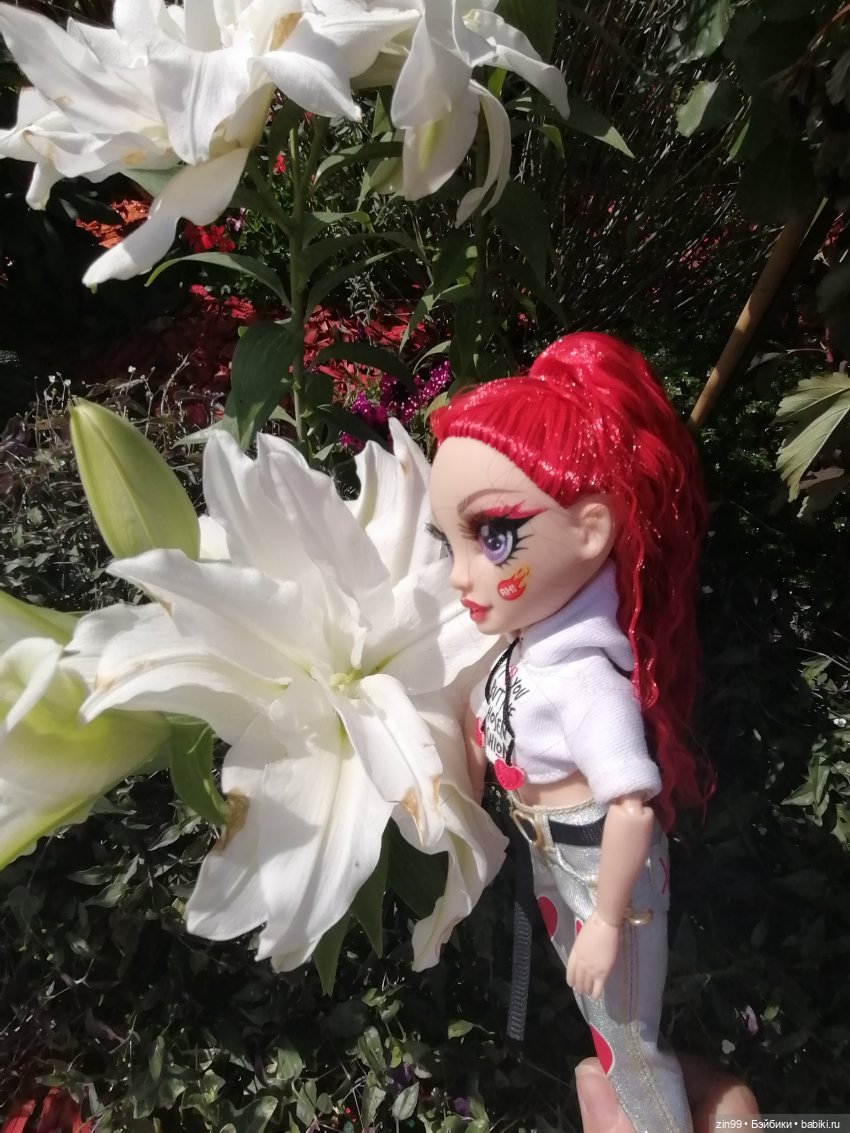 Фестиваль «Московское варенье» на Манеже с куклой Руби от Rainbow Hihg