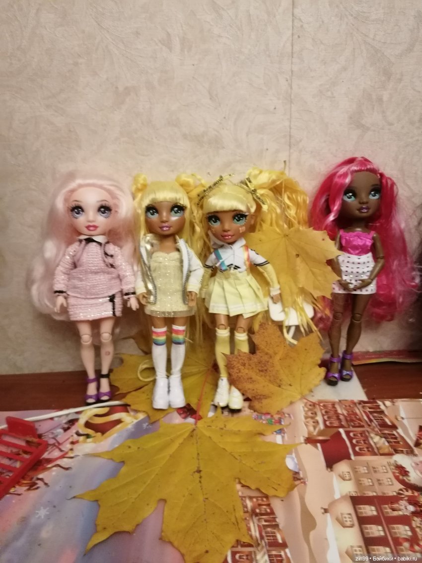 Желто-зеленая осень в октябре 2022 года