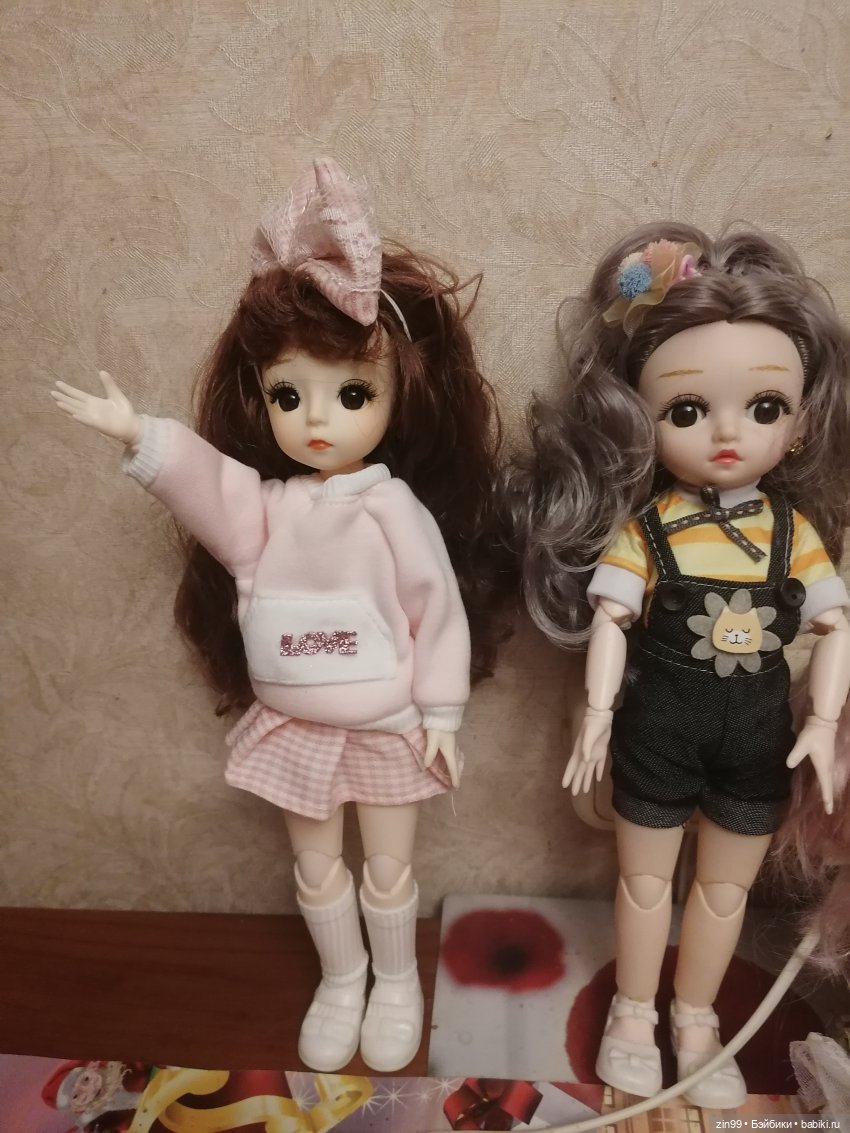 Куколки типа баболи на рынке