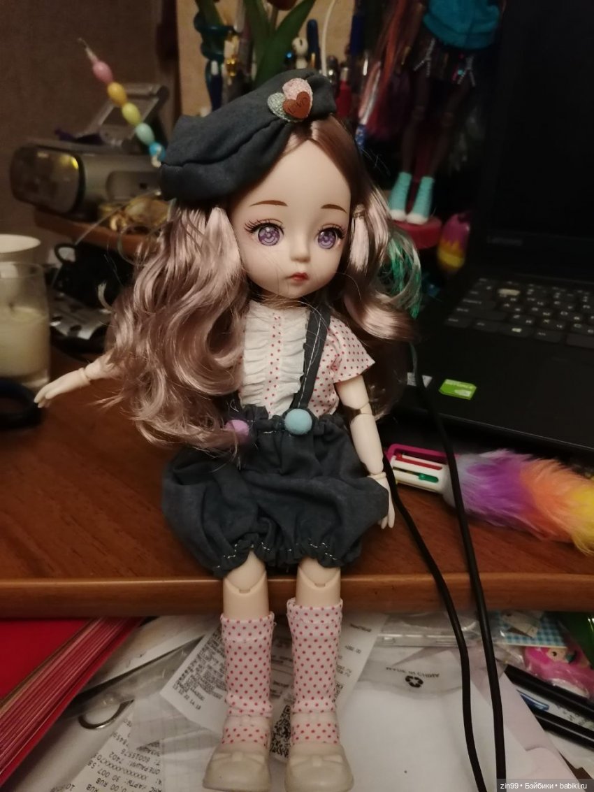 Куколки типа баболи на рынке