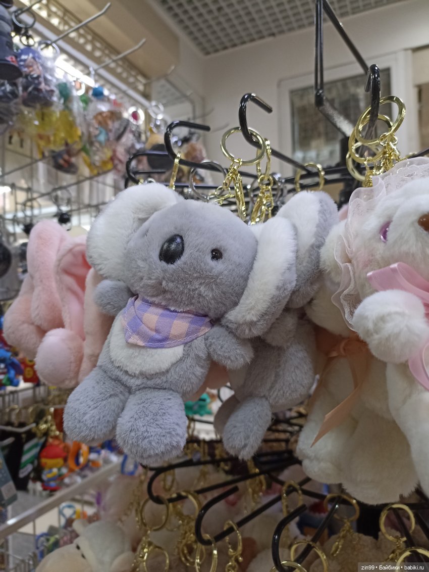 Куколки типа баболи на рынке