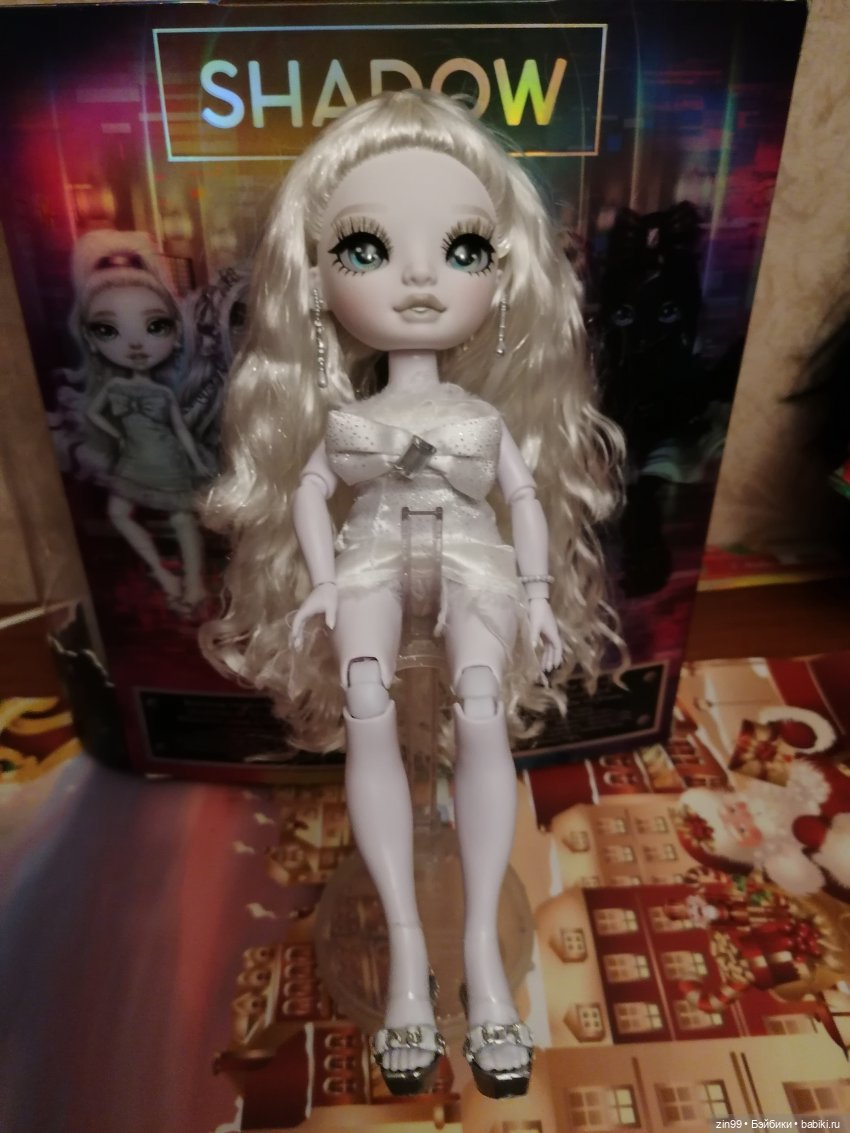 Наташа Зима! Она из Rainbow High из черно-белой серии (фото 6)