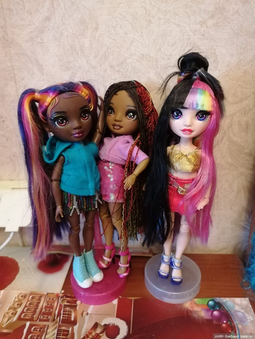 Ванесса Темпо Rainbow High, классная девочка или прогулка по центру Москвы