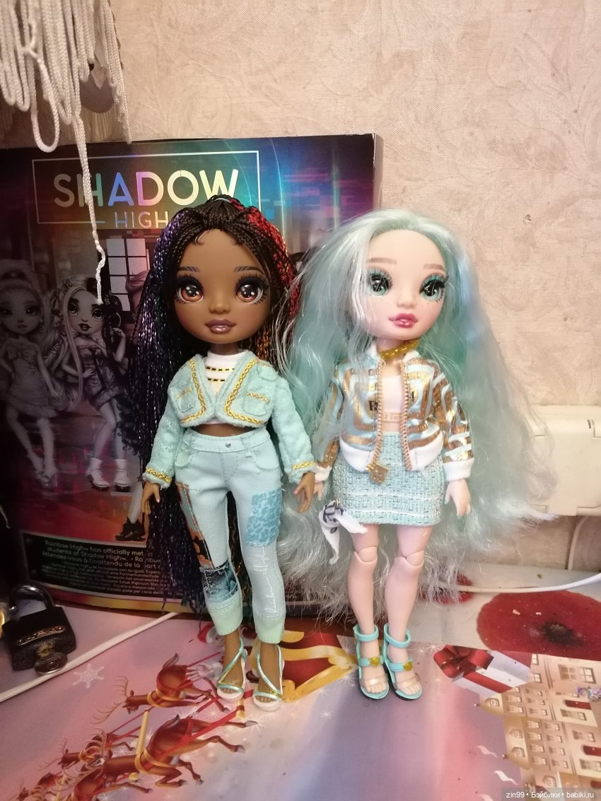 Ванесса Темпо Rainbow High, классная девочка или прогулка по центру Москвы