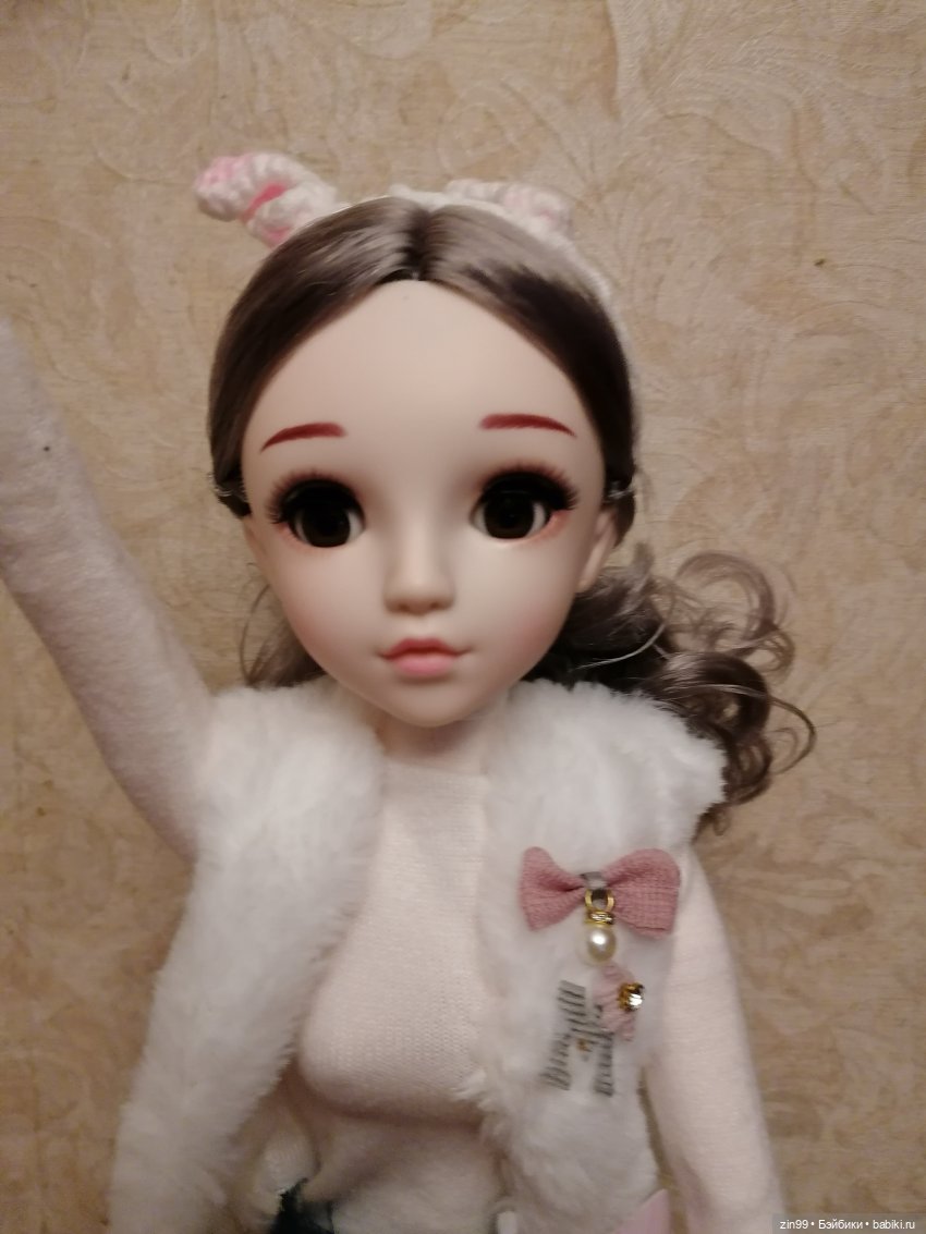 Шарнирная большая кукла, или скоро Новый год