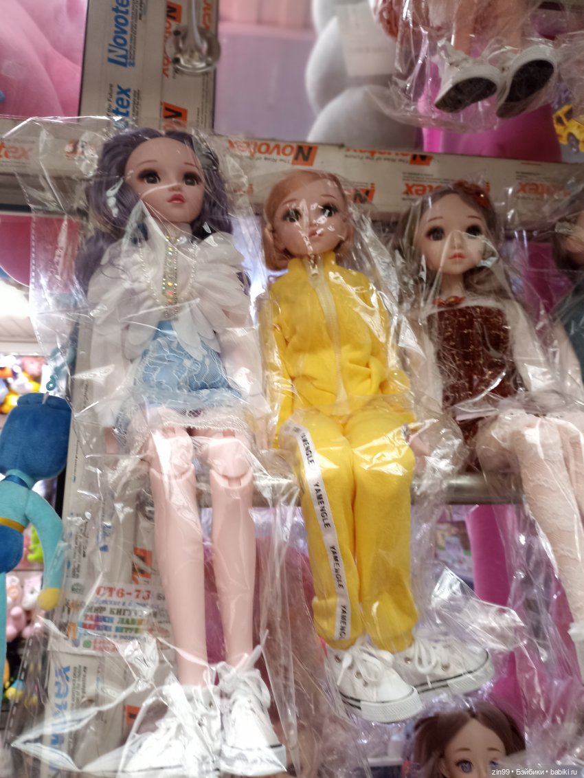 Шарнирная большая кукла, или скоро Новый год