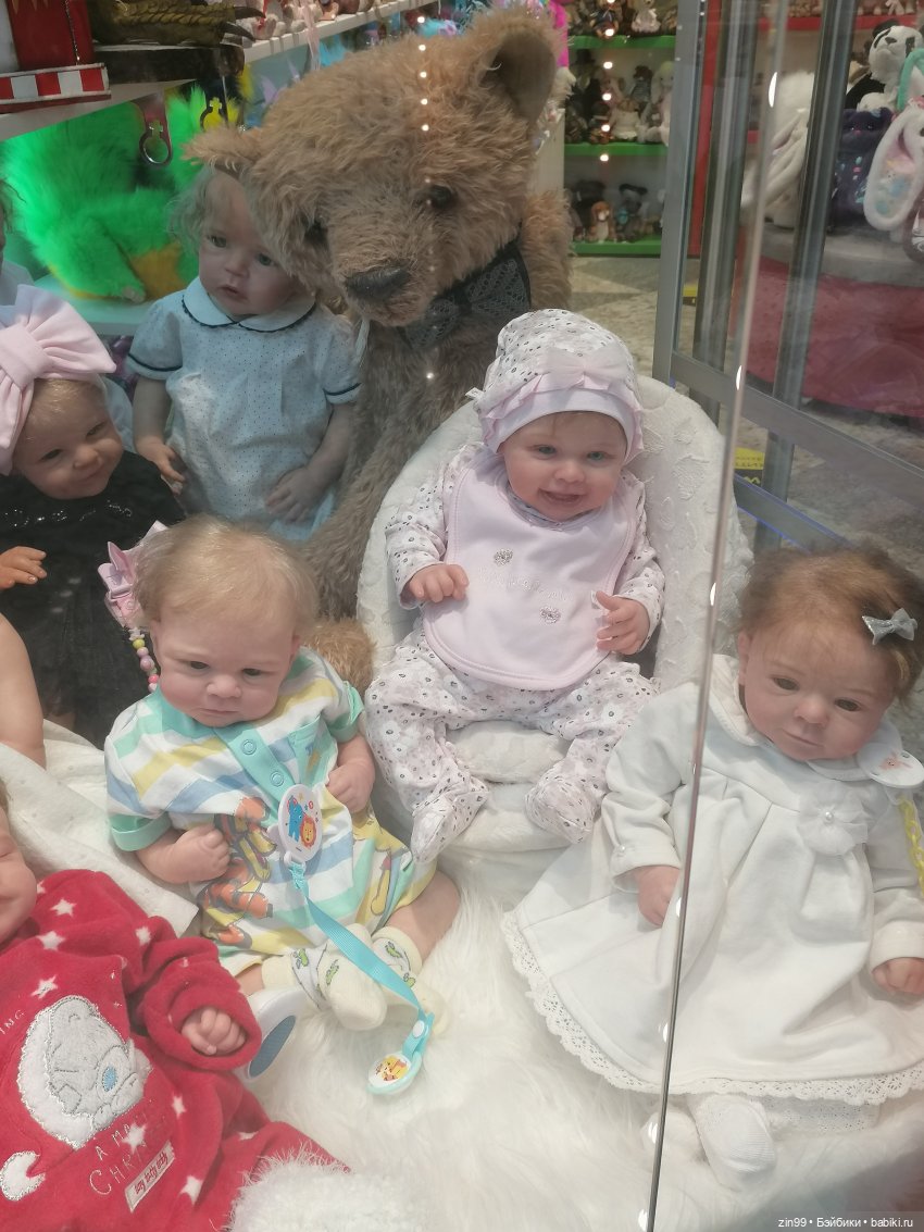 Прогулка в детский магазин в центре Москвы