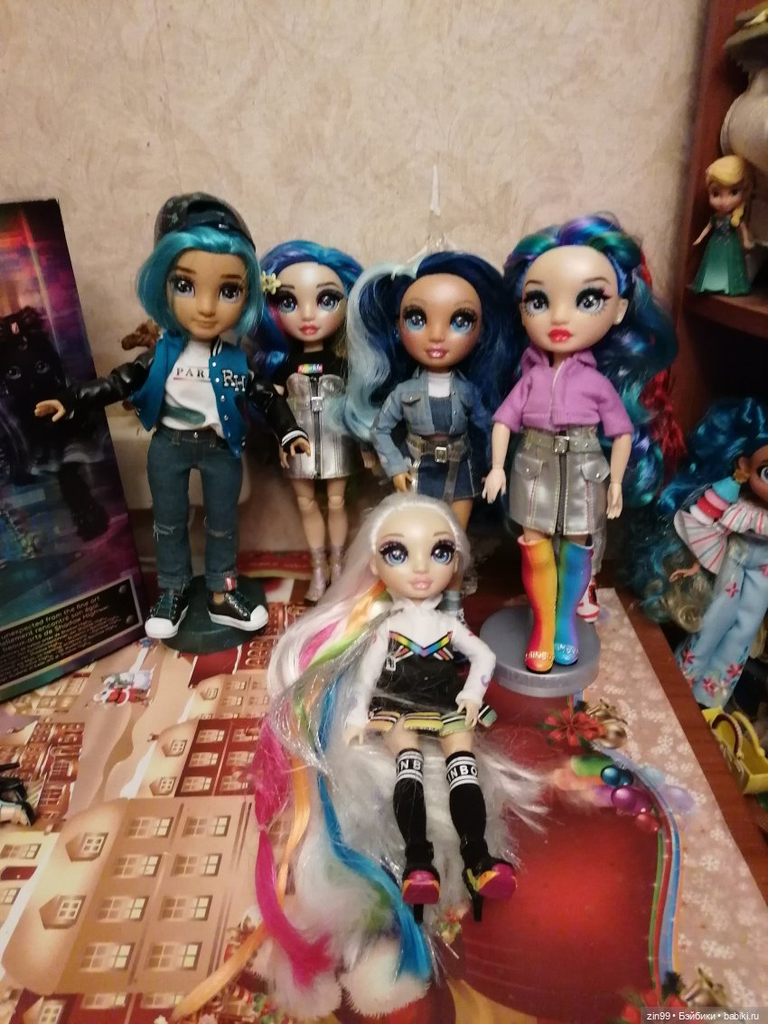 Холли близняшка и Амалья от Rainbow High