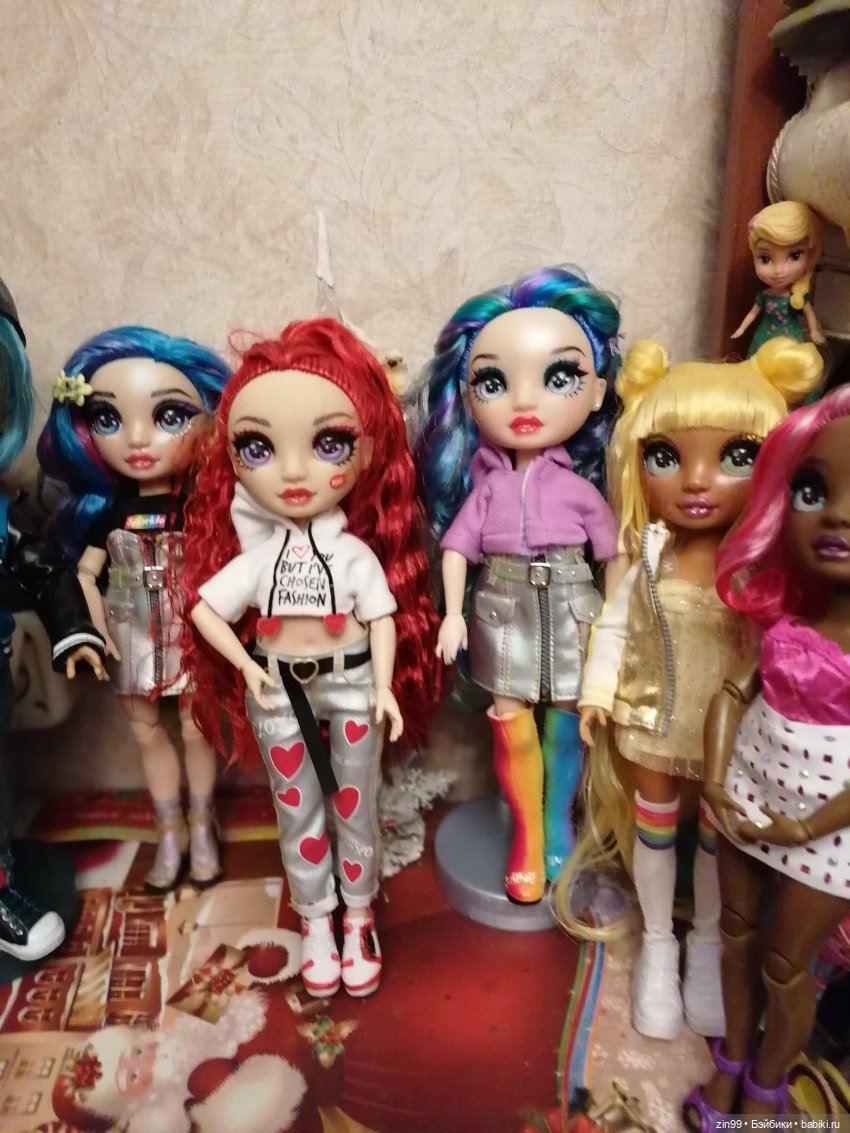 Холли близняшка и Амалья от Rainbow High