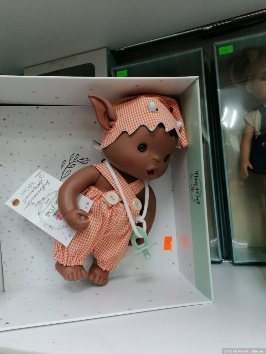 Meena FLEUR Rainbow и Империя кукол