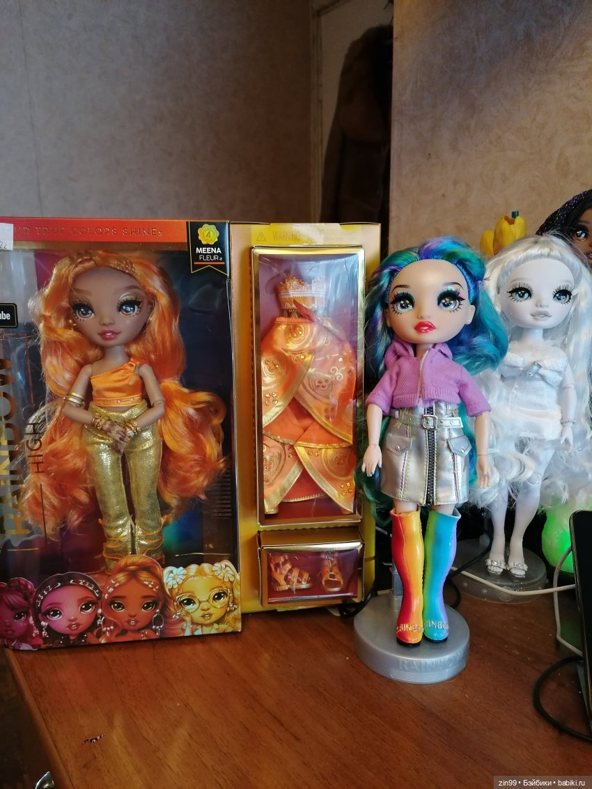 Meena FLEUR Rainbow и Империя кукол