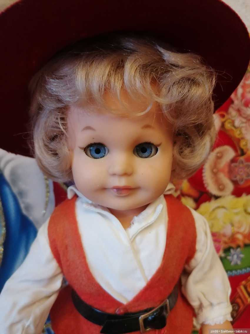 Мальчик в шляпе из серии кукол K & W - König & Wernicke (фото 9)