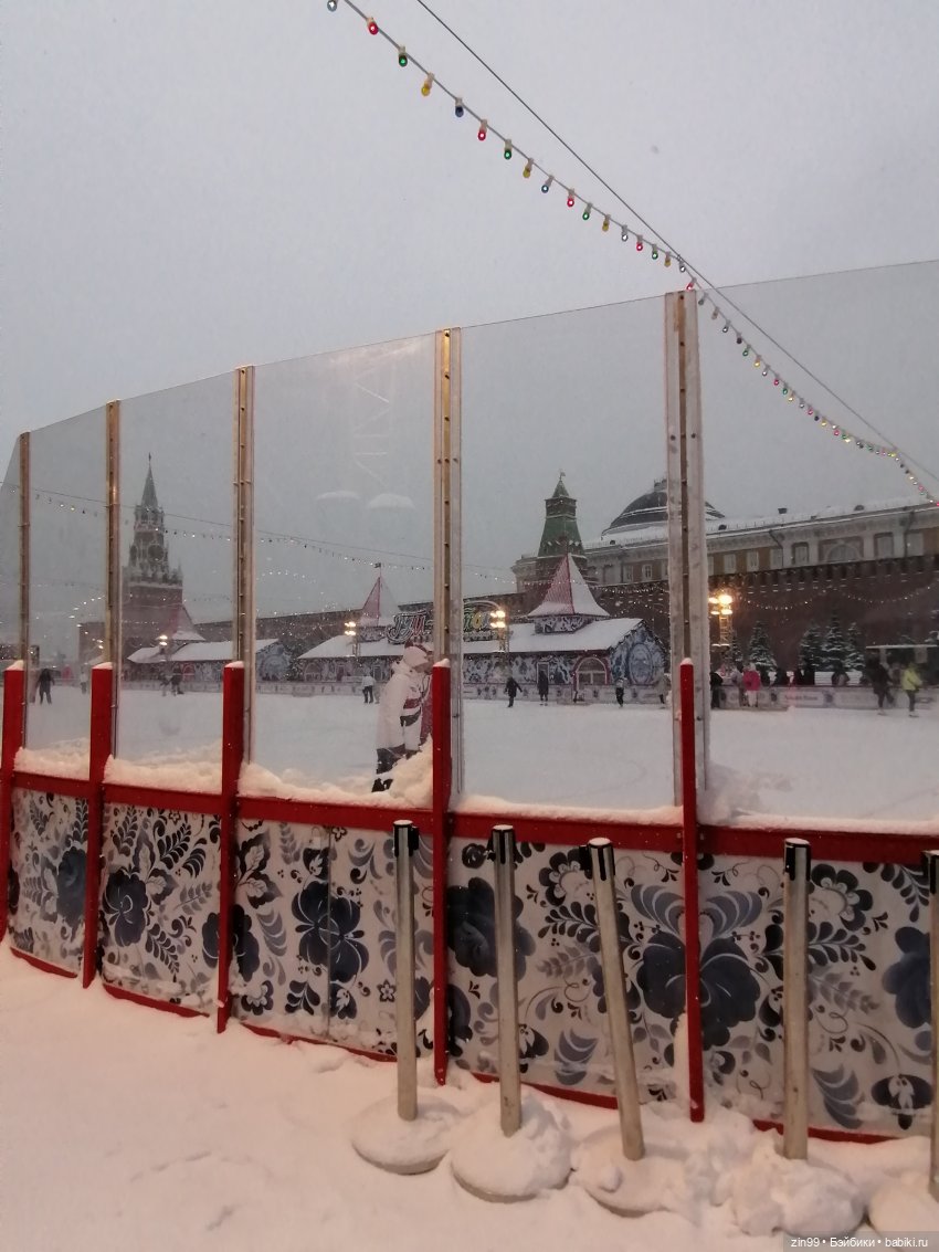 В преддверии Нового года, Москва! Центр, Красная площадь