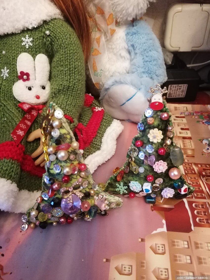 Какие подарки на Новый год дарите? Сделанные своими руками или нет