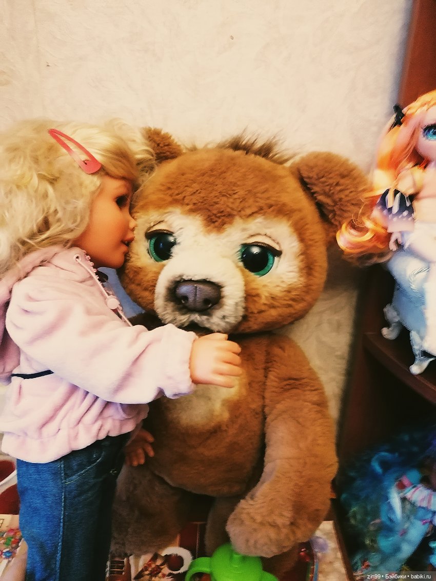 Интерактивная плюшевая игрушка Фурриал Френдс Русский мишка