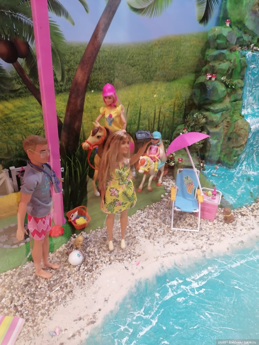 Центральный Детский Магазин в центре Москвы. В марте