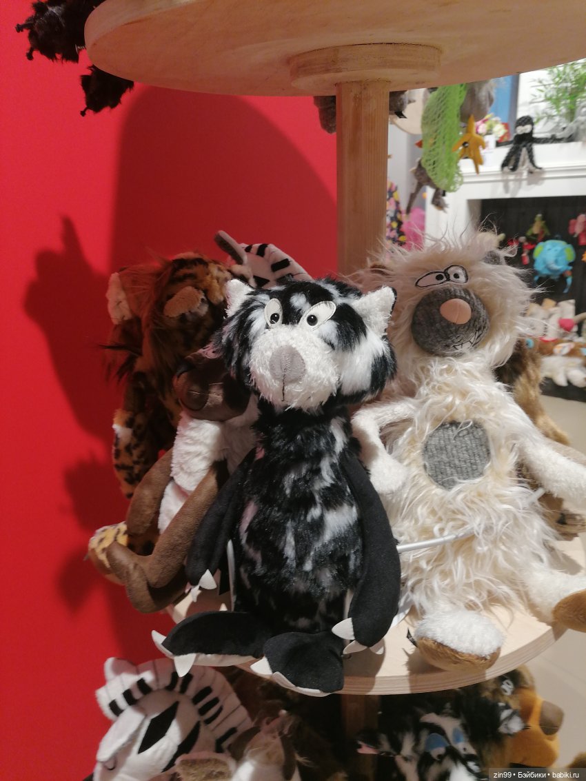 Центральный Детский Магазин в центре Москвы. В марте