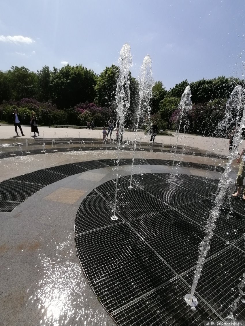 Сирень! Сиреневый сад в мае! Кукла Юлика Kidz'n'Cats