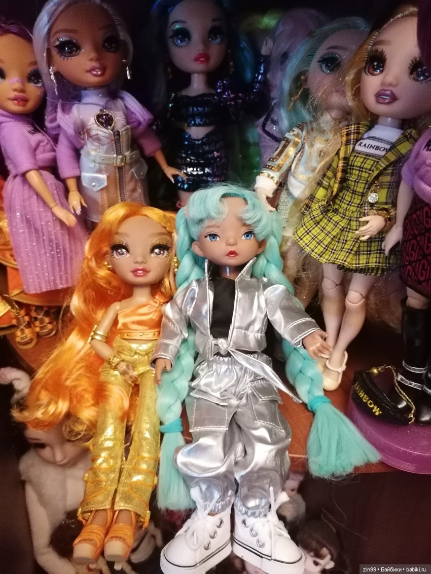 Крутая красивая девочка 30 см