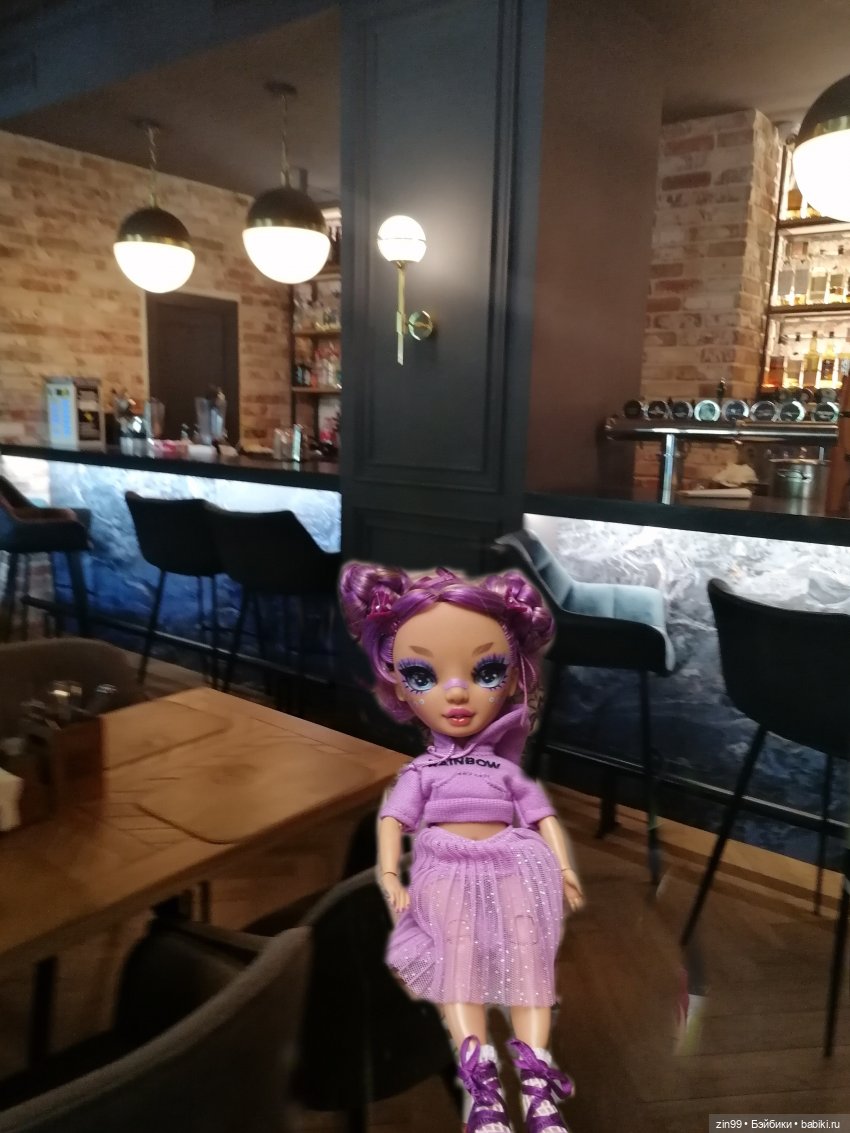 Самая красивая и с пластырем | Бэйбики Самая красивая и с пластырем