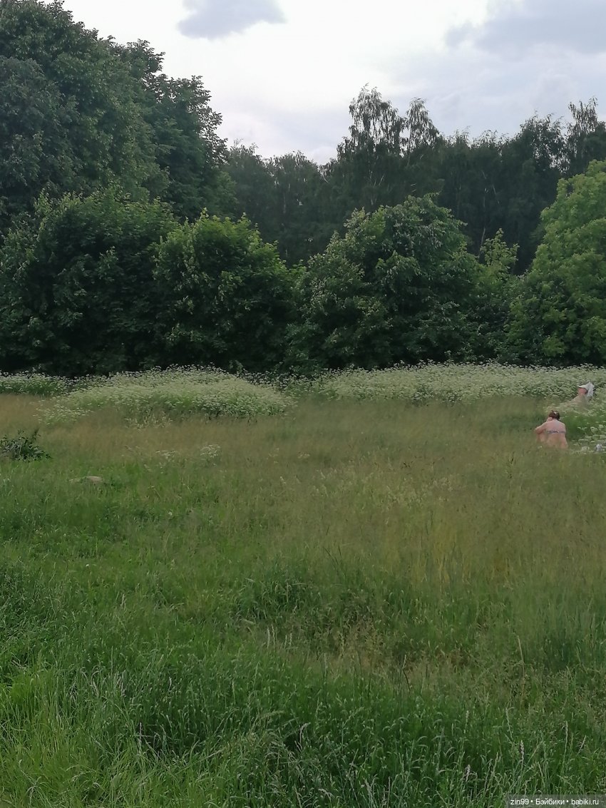 Прогулка в Кусково с куклами Rainbow High