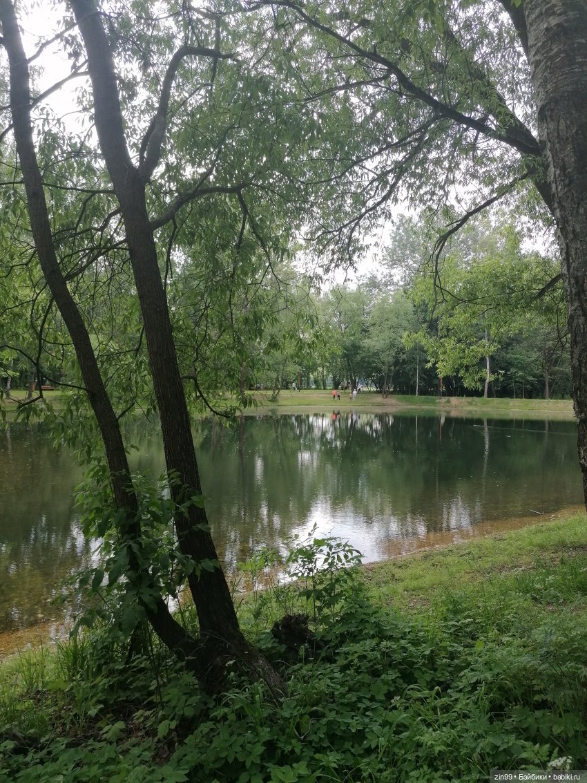 Прогулка в Кусково с куклами Rainbow High