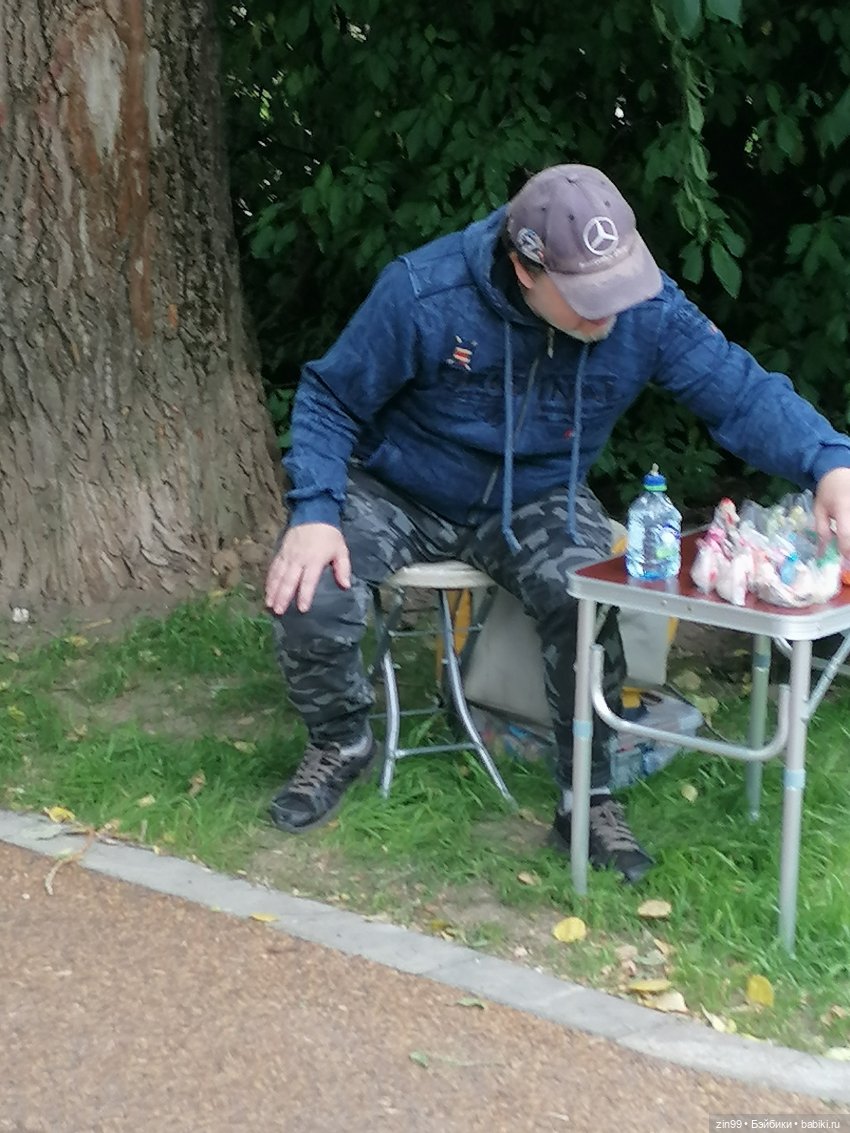 Прогулка в Кусково с куклами Rainbow High