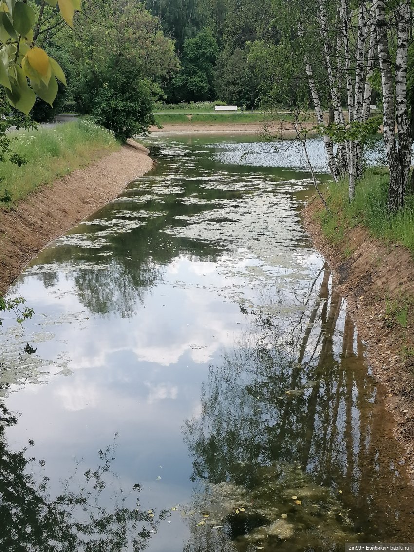 Прогулка в Кусково с куклами Rainbow High