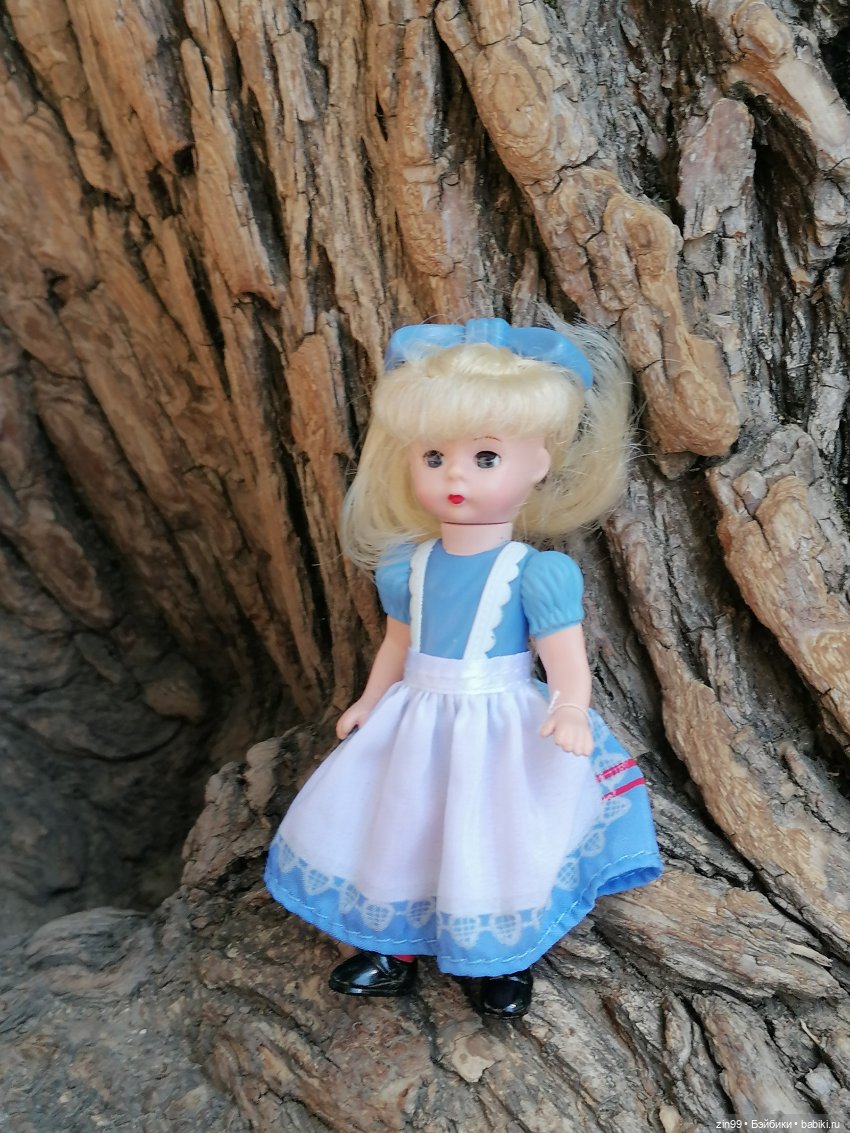 Куклы Ллоренс и Ботанический сад им.Н.В. Цицина