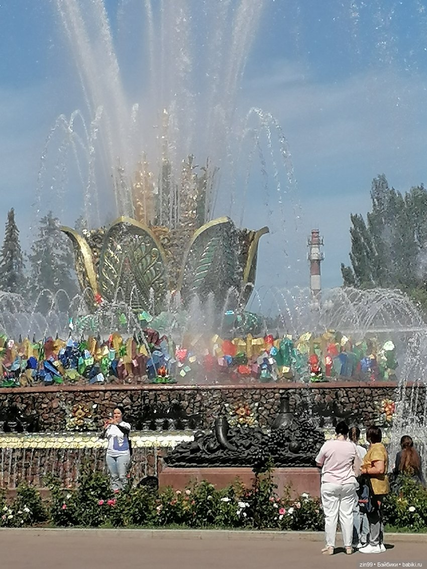 Куклы Ллоренс и прогулка по ВДНХ в июне 2023 года