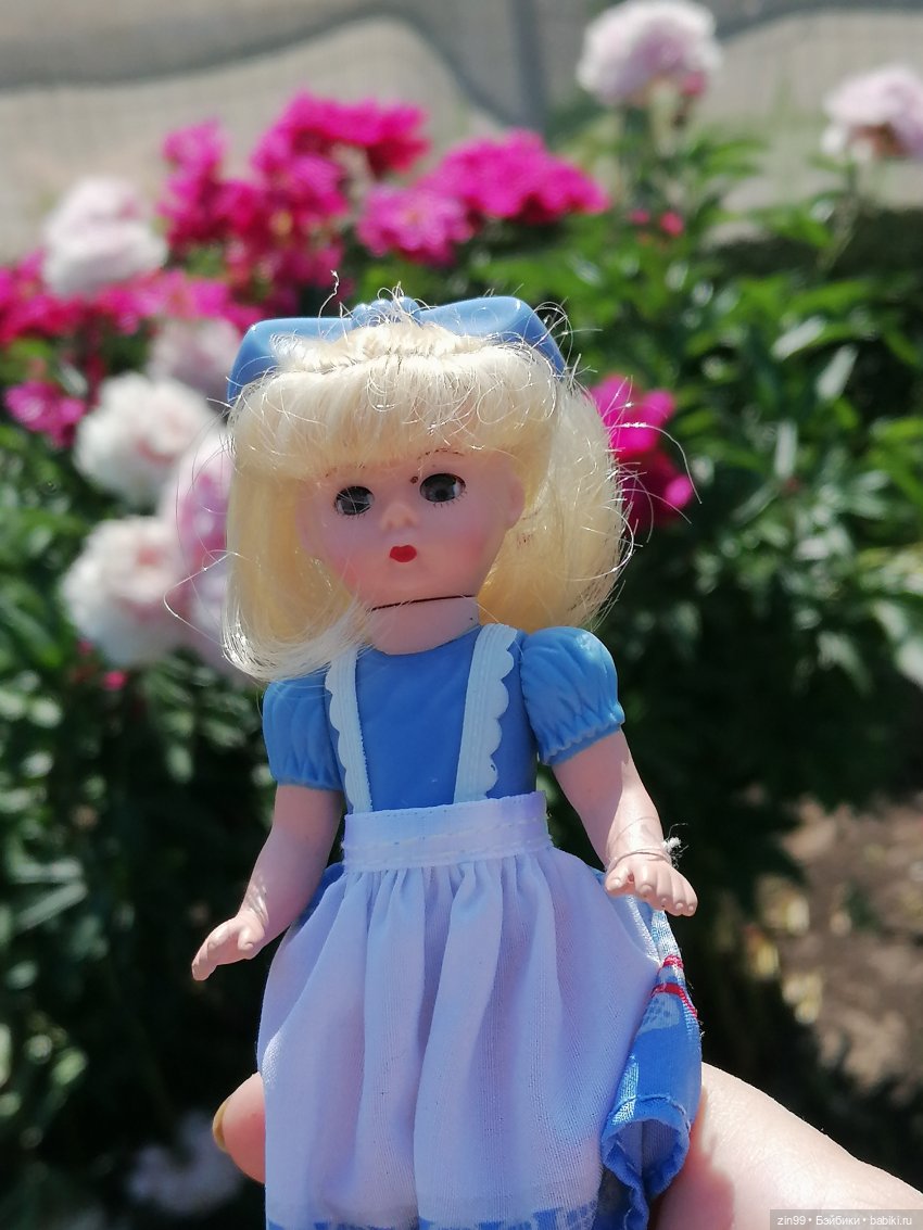 Куклы Ллоренс и прогулка по ВДНХ в июне 2023 года