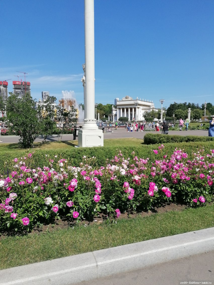 Куклы Ллоренс и прогулка по ВДНХ в июне 2023 года