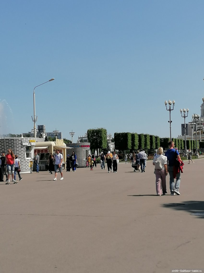 Куклы Ллоренс и прогулка по ВДНХ в июне 2023 года