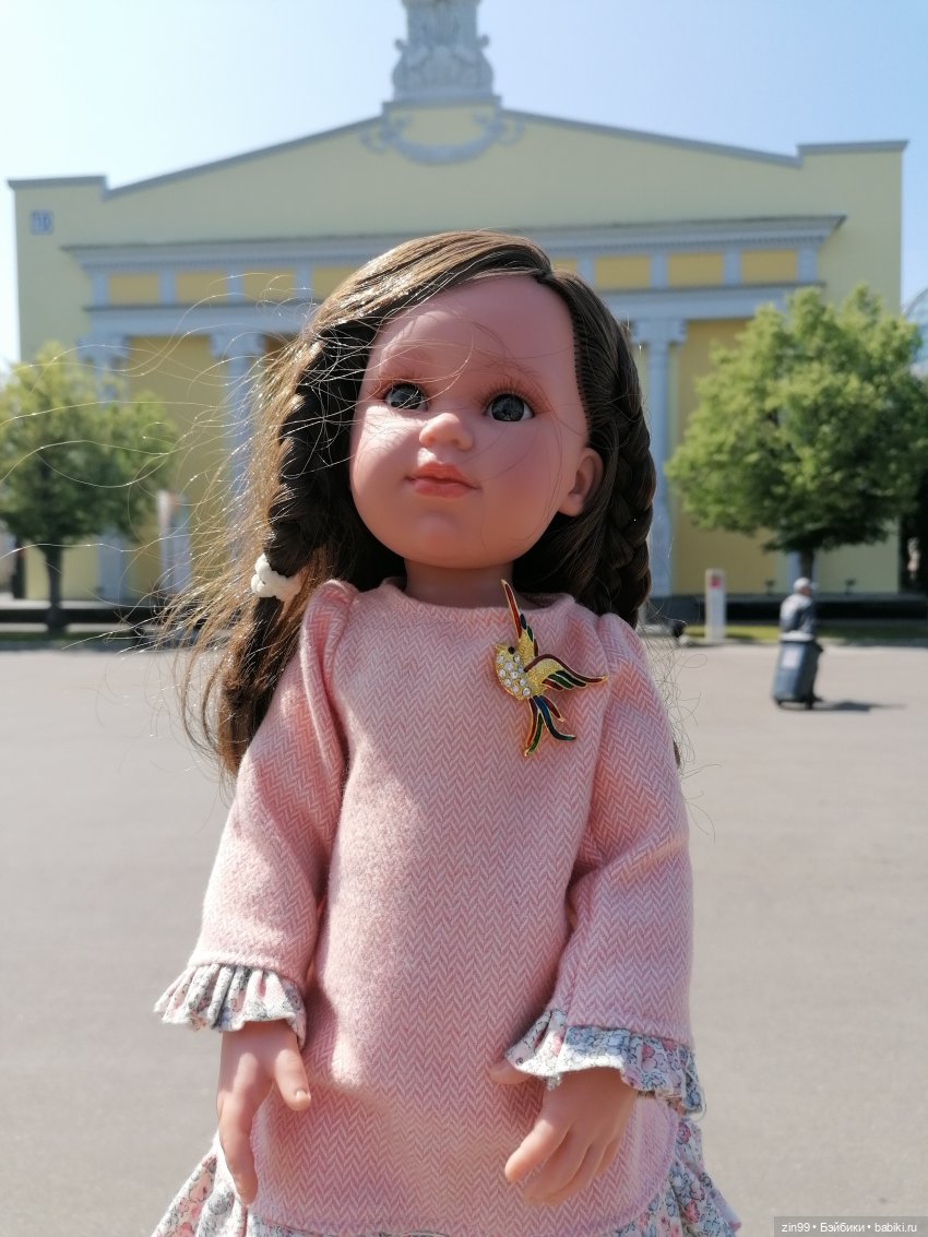 Куклы Ллоренс и прогулка по ВДНХ в июне 2023 года