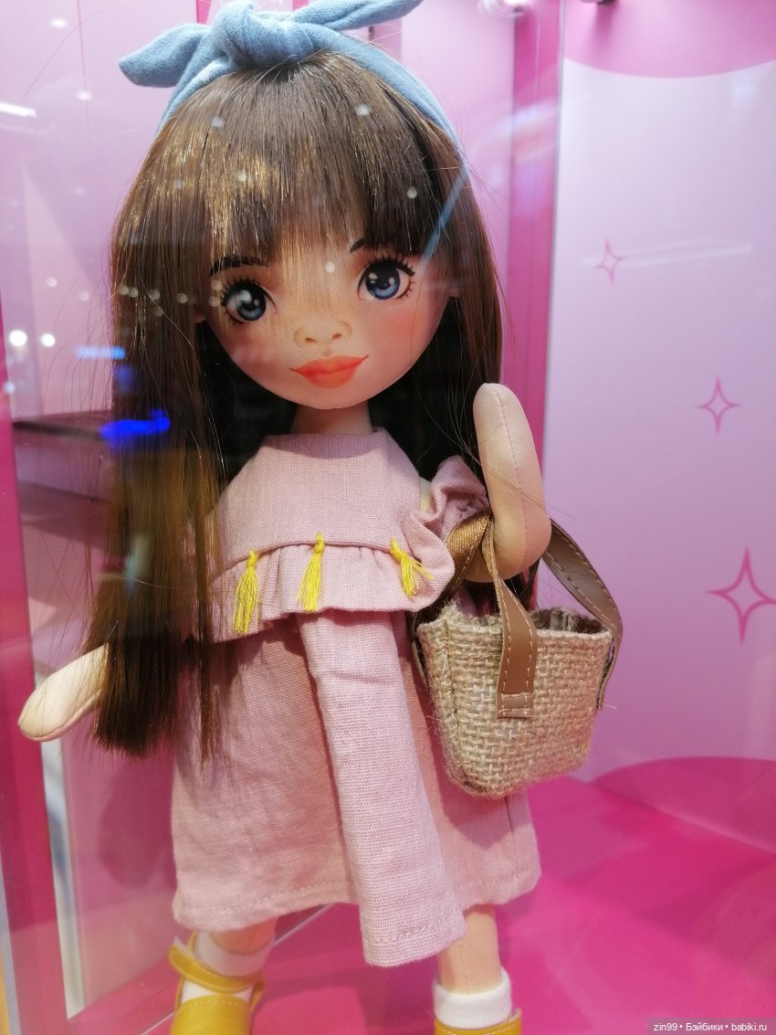 Прогулка в Центральный Детский Магазин в Москве, в июне