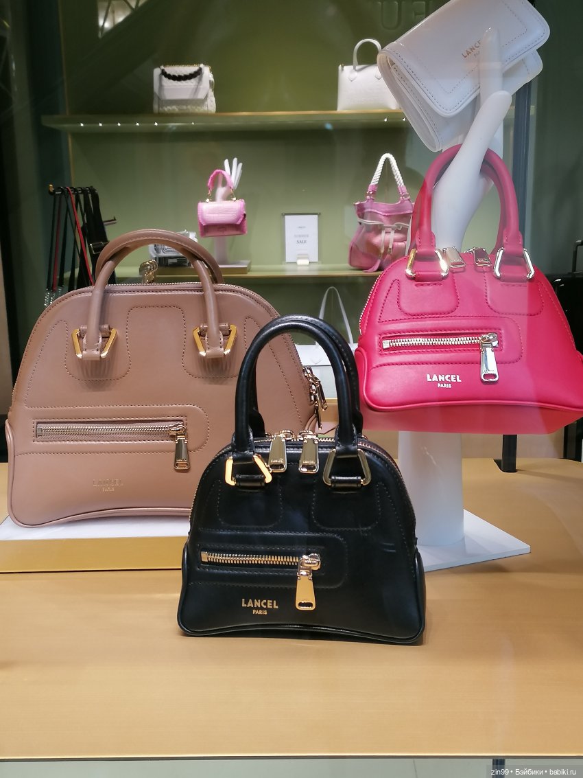 Куколки Fail Fiх на берегу водоема и в ГУМе