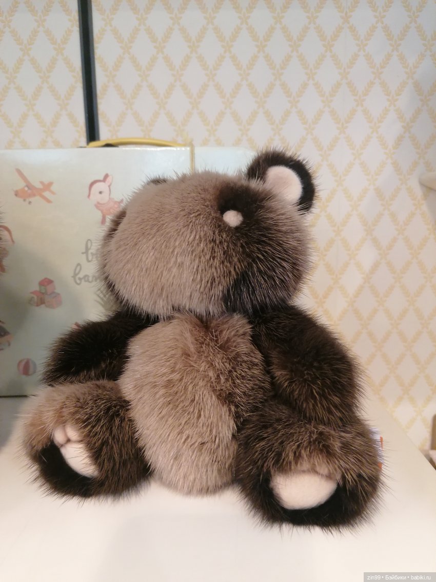 Куколки Fail Fiх на берегу водоема и в ГУМе