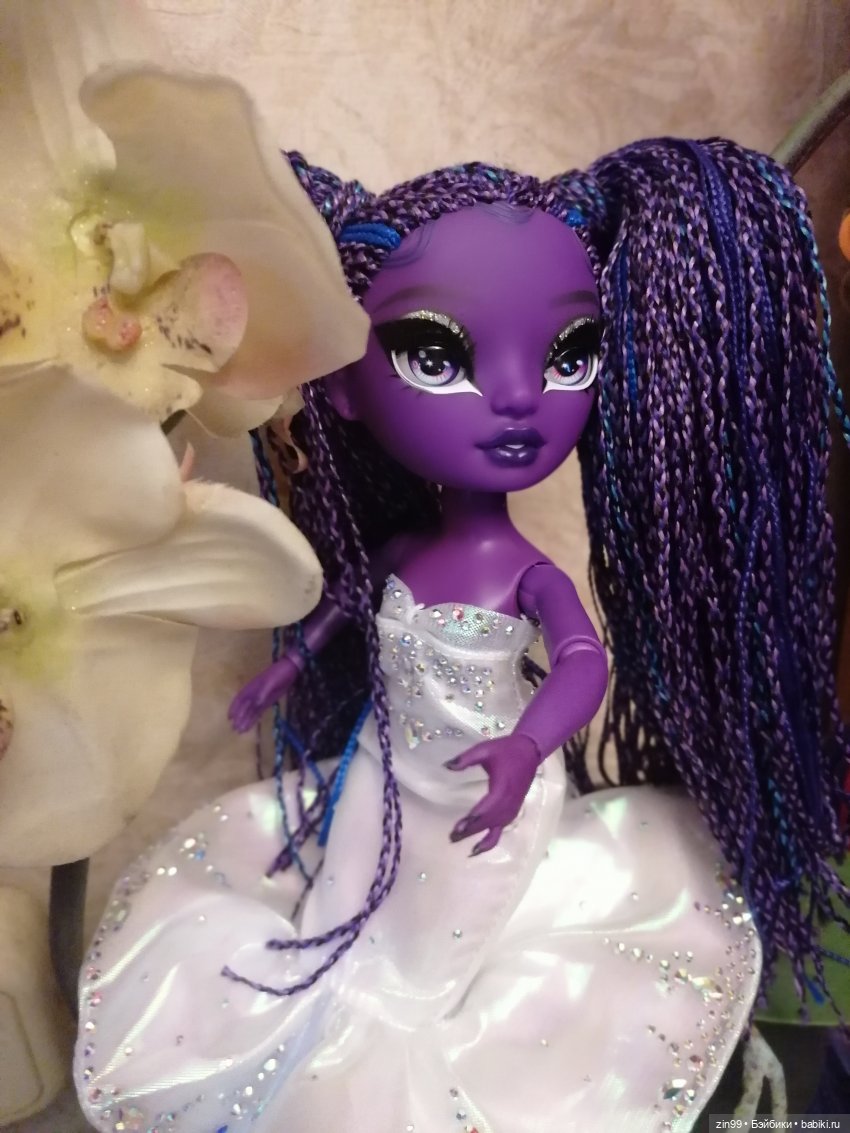 Ромашки для Ромашки и приезд прекрасной Моник