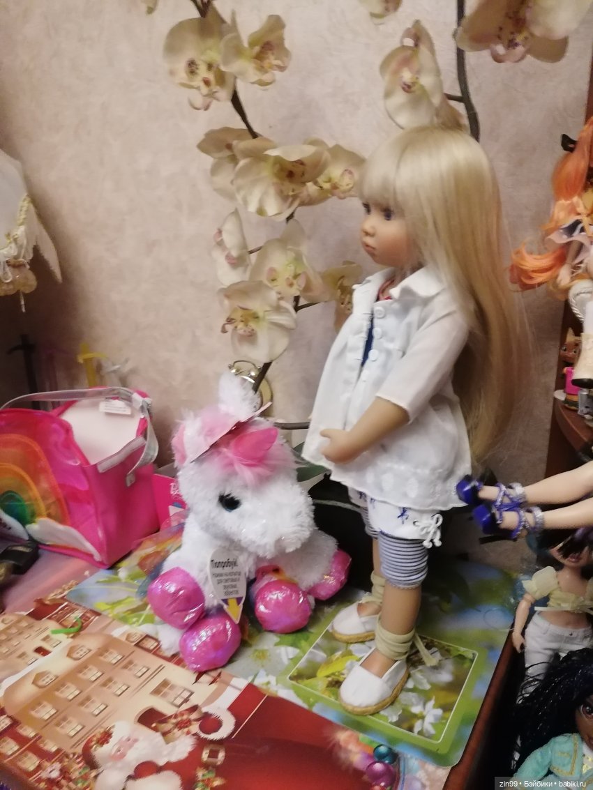 Блондинка Хелен от Kidz'n'Cats